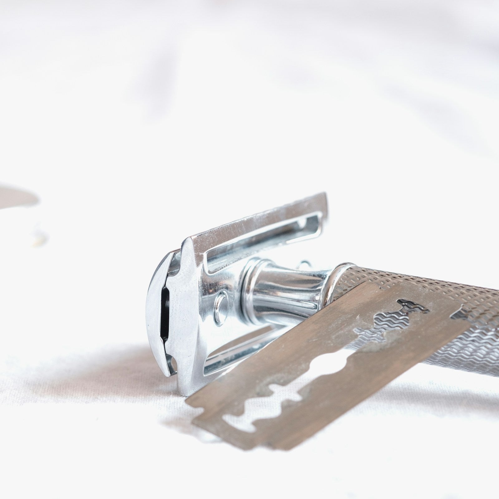 Double-Edge Safety Razor